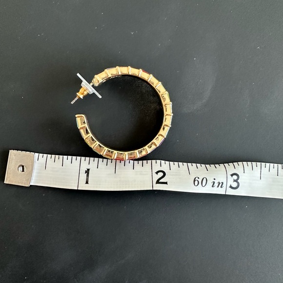 🏳️‍🌈 Rainbow gemstone hoop earrings 🌈 - Picture 3 of 5